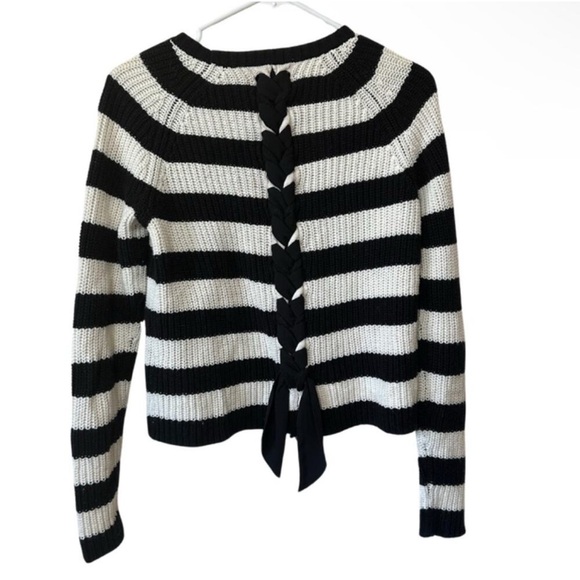 Lilla P Black White Stripe Chunky‎ Knit Lace Up Back Sweater Small - Picture 1 of 7